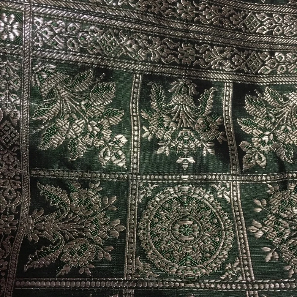Tapestry Wall Hanging Brocade Green Tan Silky metallic embroidery …